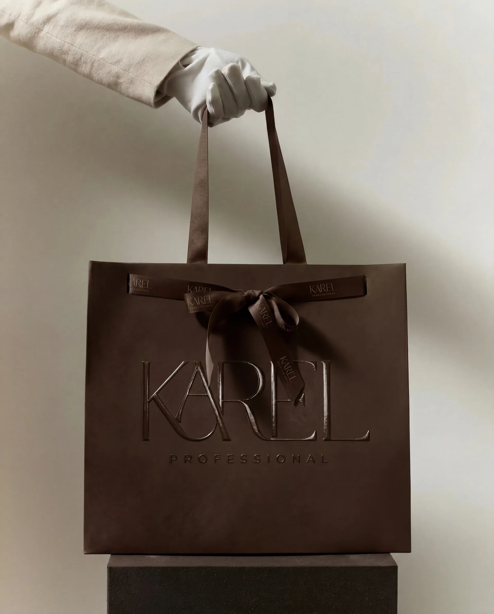 Bundle Karel Signature Straight